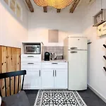 Almodovar Apartment Barcelona