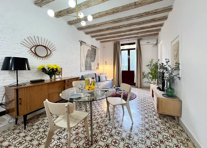 Almodovar Apartment Barcelona